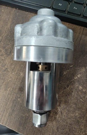 High-Pressure On/Off Valve